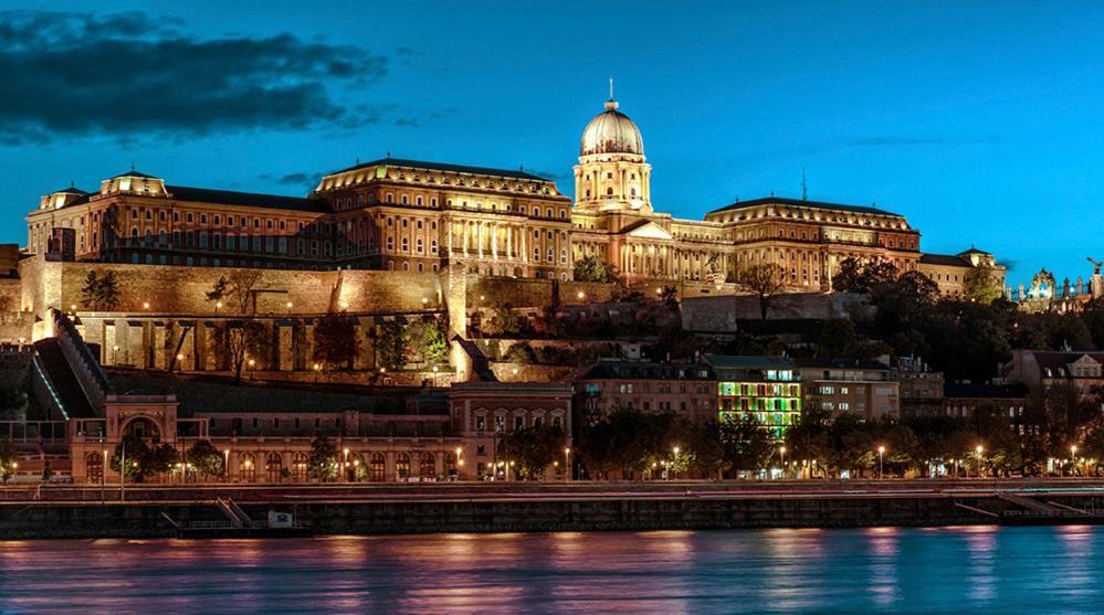Buda Downtown Budapest